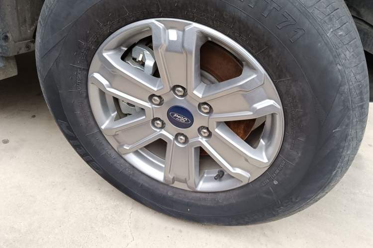 Used Ford Ranger 2023 Shanlin 4x4 Automatic Version Gasoline Right Front Wheel Hub
