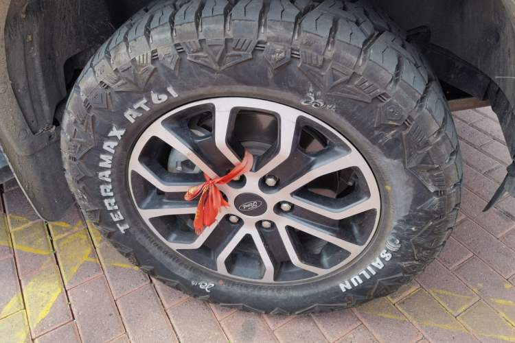 Used Ford Ranger 2023 Trailblazer 4x4 Automatic Version – Gasoline Right Front Wheel Hub