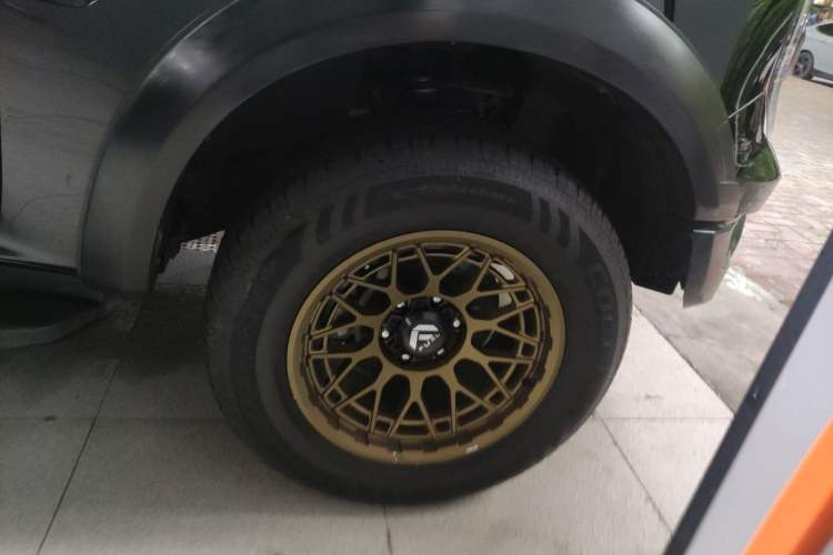 Used Ford Ranger 2023 Trailblazer 4x4 Automatic Version – Gasoline Right Front Wheel Hub