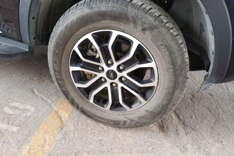 Used Ford Ranger 2023 Trailblazer 4x4 Automatic Version – Gasoline Right Front Wheel Hub
