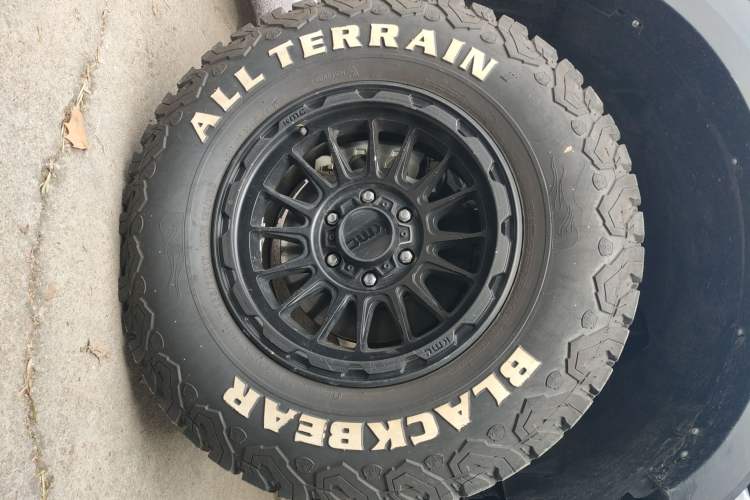 Used Ford Ranger 2023 Trailblazer 4x4 Automatic Version – Gasoline Right Front Wheel Hub
