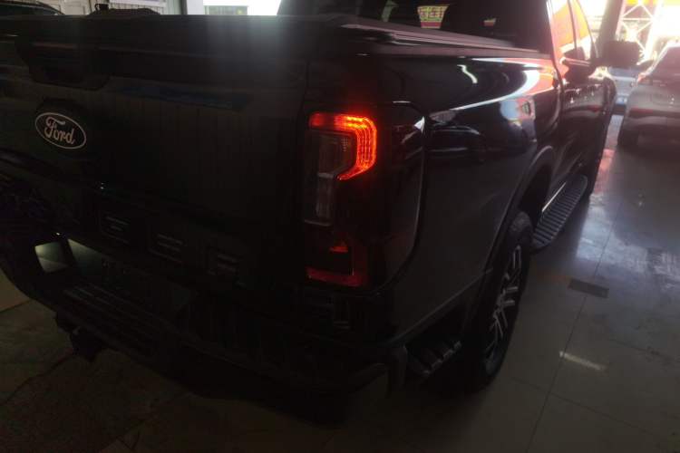 Used Ford Ranger 2023 Trailblazer 4x4 Automatic Version – Gasoline Right Rear Taillight