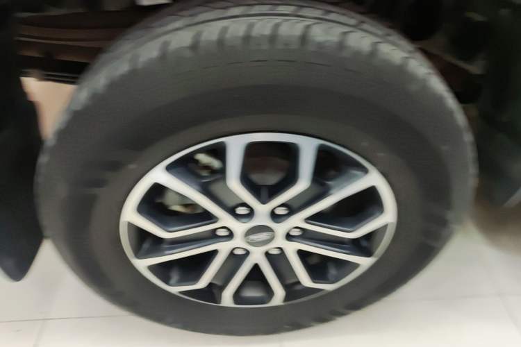 Used Ford Ranger 2023 Trailblazer 4x4 Automatic Diesel Right Rear Wheel Hub