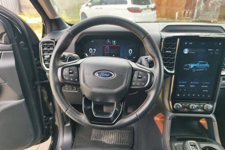 Used Ford Ranger 2023 Trailblazer 4x4 Automatic Version – Gasoline Steering Wheel