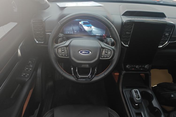 Used Ford Ranger 2023 Trailblazer 4x4 Automatic Off-Road Version – Gasoline Steering Wheel