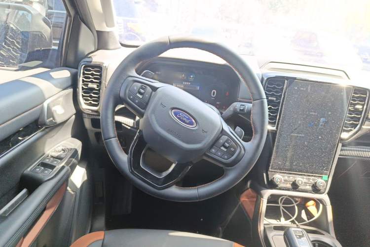 Used Ford Ranger 2023 Trailblazer 4x4 Automatic Version – Gasoline Steering Wheel