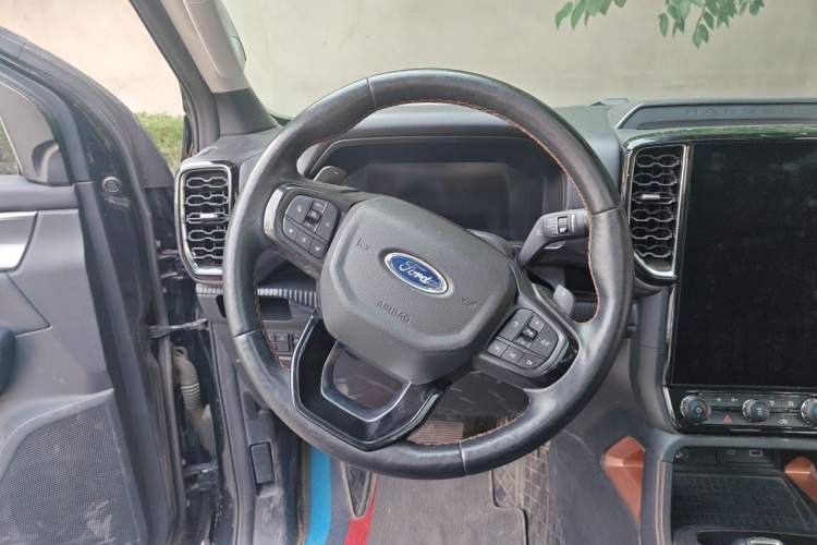 Used Ford Ranger 2023 Trailblazer 4x4 Automatic Version – Gasoline Steering Wheel