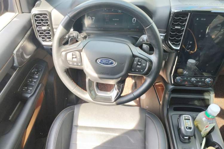 Used Ford Ranger 2023 Trailblazer 4x4 Automatic Off-Road Version – Gasoline Steering Wheel