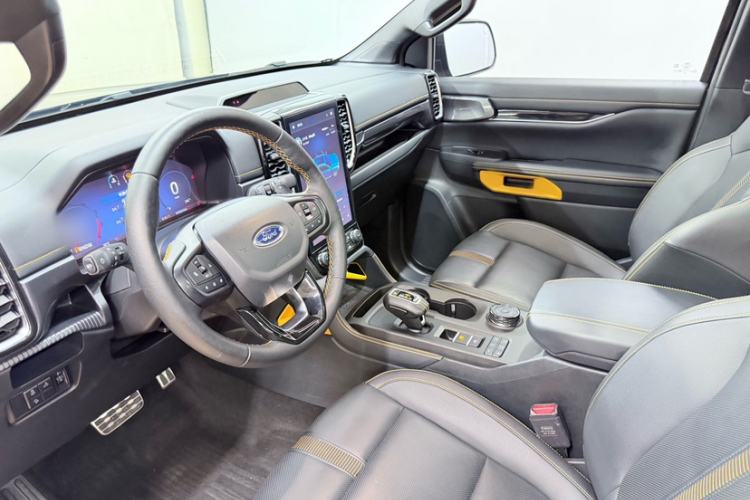 Used Ford Ranger 2023 Wild Terrain 4x4 Automatic Version Gasoline Steering Wheel