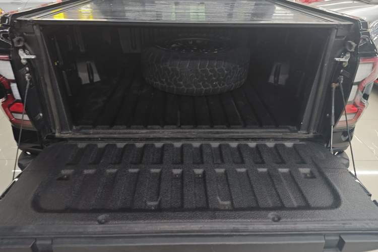 Used Ford Ranger 2023 1st Edition Diesel Trunk