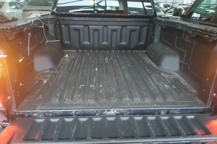 Used Ford Ranger 2023 1st Edition Diesel Trunk