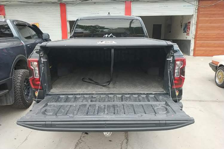 Used Ford Ranger 2023 Trailblazer 4x4 Automatic Version – Gasoline Trunk