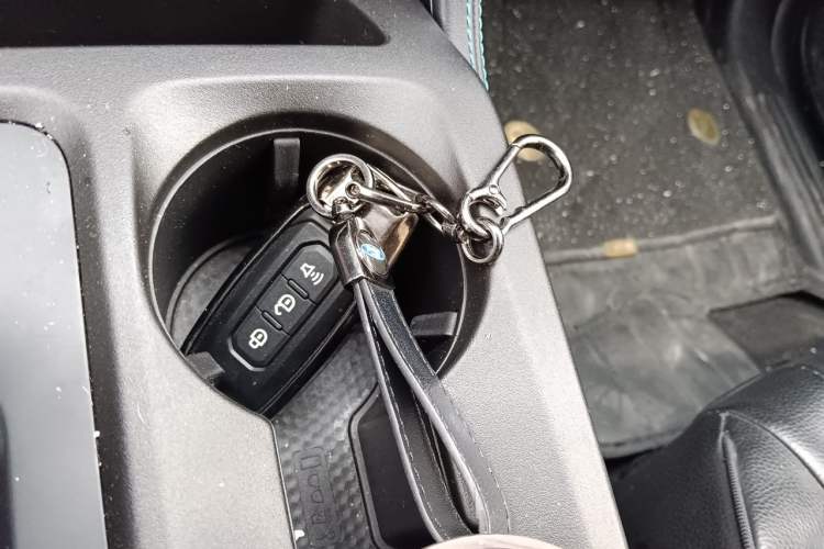 Used Ford Ranger 2023 Shanlin 4x4 Automatic Version Gasoline Vehicle Key
