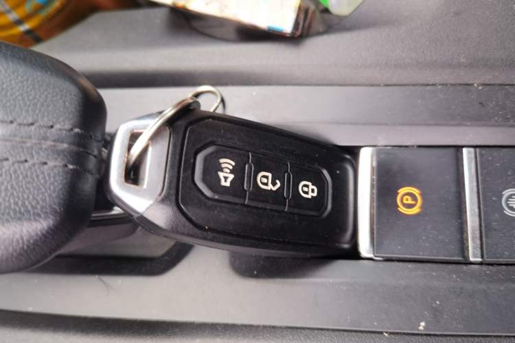 Used Ford Ranger 2023 Trailblazer 4x4 Automatic Version – Gasoline Vehicle Key