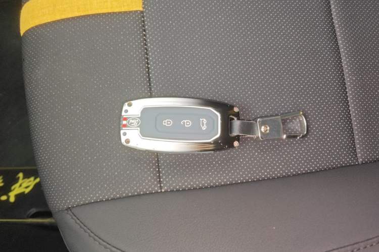 Used Ford Ranger 2023 Trailblazer 4x4 Automatic Version – Gasoline Vehicle Key