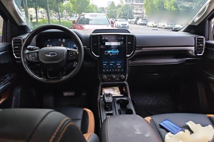 Used Ford Ranger 2023 Trailblazer 4x4 Automatic Version – Gasoline Center Console