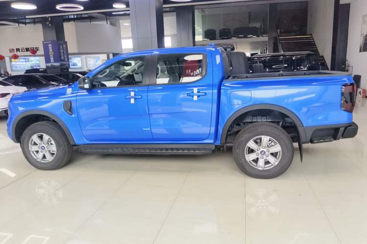 Used Ford Ranger 2023 Shanlin 4x4 Automatic Version Gasoline Exterior 3