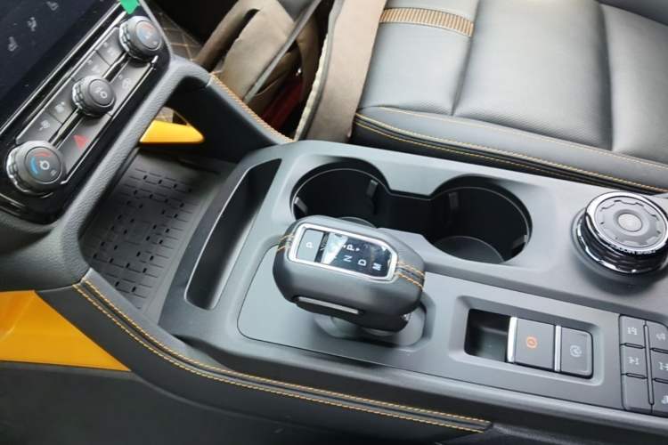Used Ford Ranger 2023 1st Edition Gasoline Model Gear Lever