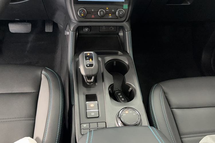 Used Ford Ranger 2023 Shanlin 4x4 Automatic Version Gasoline Gear Lever