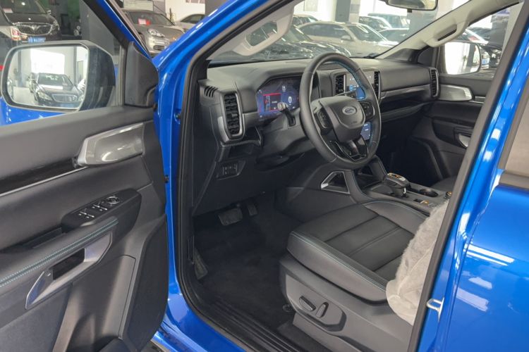 Used Ford Ranger 2023 Shanlin 4x4 Automatic Version Gasoline Interior 2