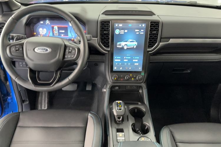 Used Ford Ranger 2023 Shanlin 4x4 Automatic Version Gasoline Interior 3