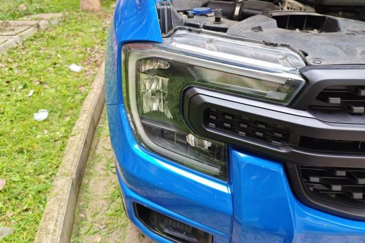 Used Ford Ranger 2023 Shanlin Two-Wheel Drive Automatic Diesel Right Front Headlight