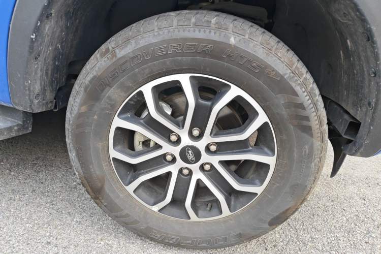 Used Ford Ranger 2023 Trailblazer 4x4 Automatic Version – Gasoline Right Front Wheel Hub