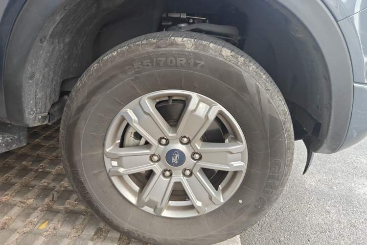 Used Ford Ranger 2023 Shanlin Two-Wheel Drive Manual Gasoline Model Right Front Wheel Hub