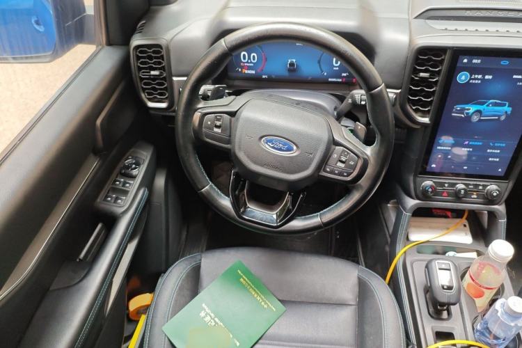 Used Ford Ranger 2023 Shanlin Two-Wheel Drive Automatic Diesel Steering Wheel