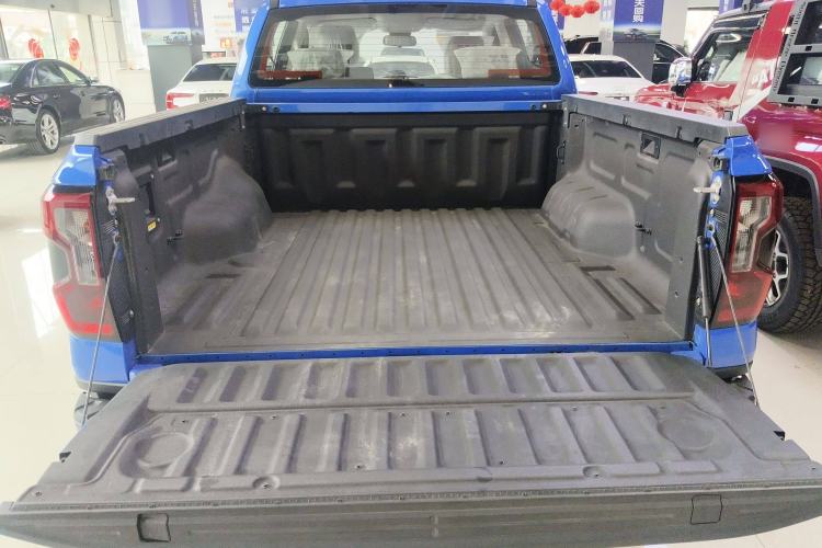 Used Ford Ranger 2023 Shanlin 4x4 Automatic Version Gasoline Trunk