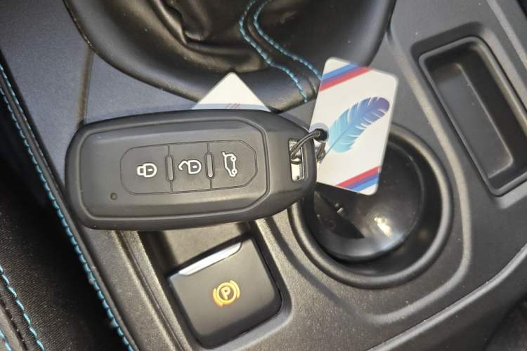 Used Ford Ranger 2023 Shanlin Two-Wheel Drive Manual Gasoline Model Vehicle Key