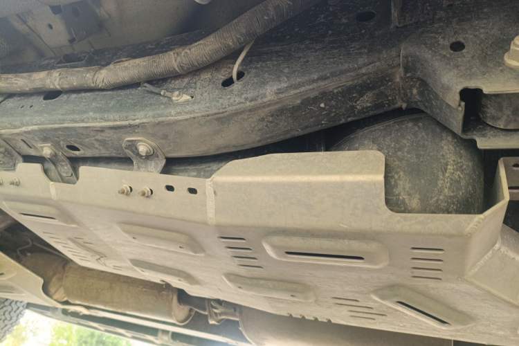 Used Ford Ranger 2023 Shanlin 4x4 Manual Transmission Gasoline Model Chassis Rear Left