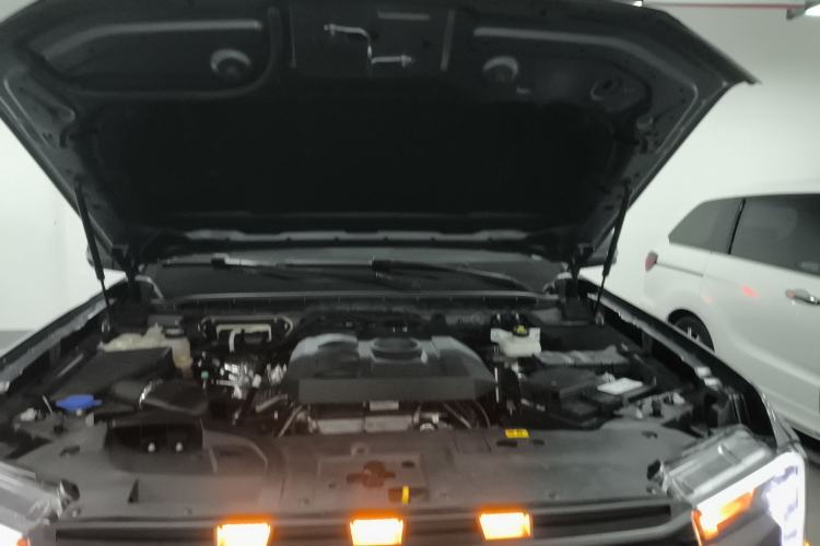 Used Ford Ranger 2023 Trailblazer 4x4 Automatic Version – Gasoline Engine Bay