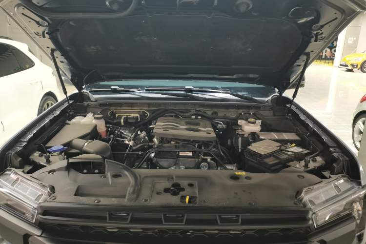 Used Ford Ranger 2023 Trailblazer 4x4 Automatic Version – Gasoline Engine Bay
