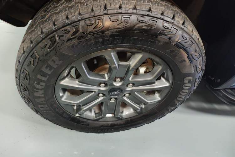 Used Ford Ranger 2023 Trailblazer 4x4 Automatic Off-Road Version – Gasoline Exterior 4
