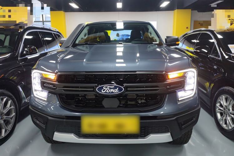 Used Ford Ranger 2023 Trailblazer 4x4 Automatic Off-Road Version – Gasoline Front