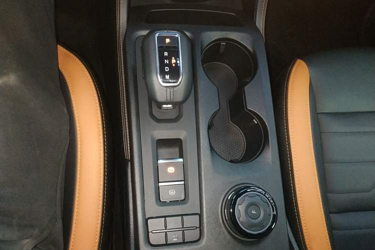 Used Ford Ranger 2023 Trailblazer 4x4 Automatic Version – Gasoline Gear Lever