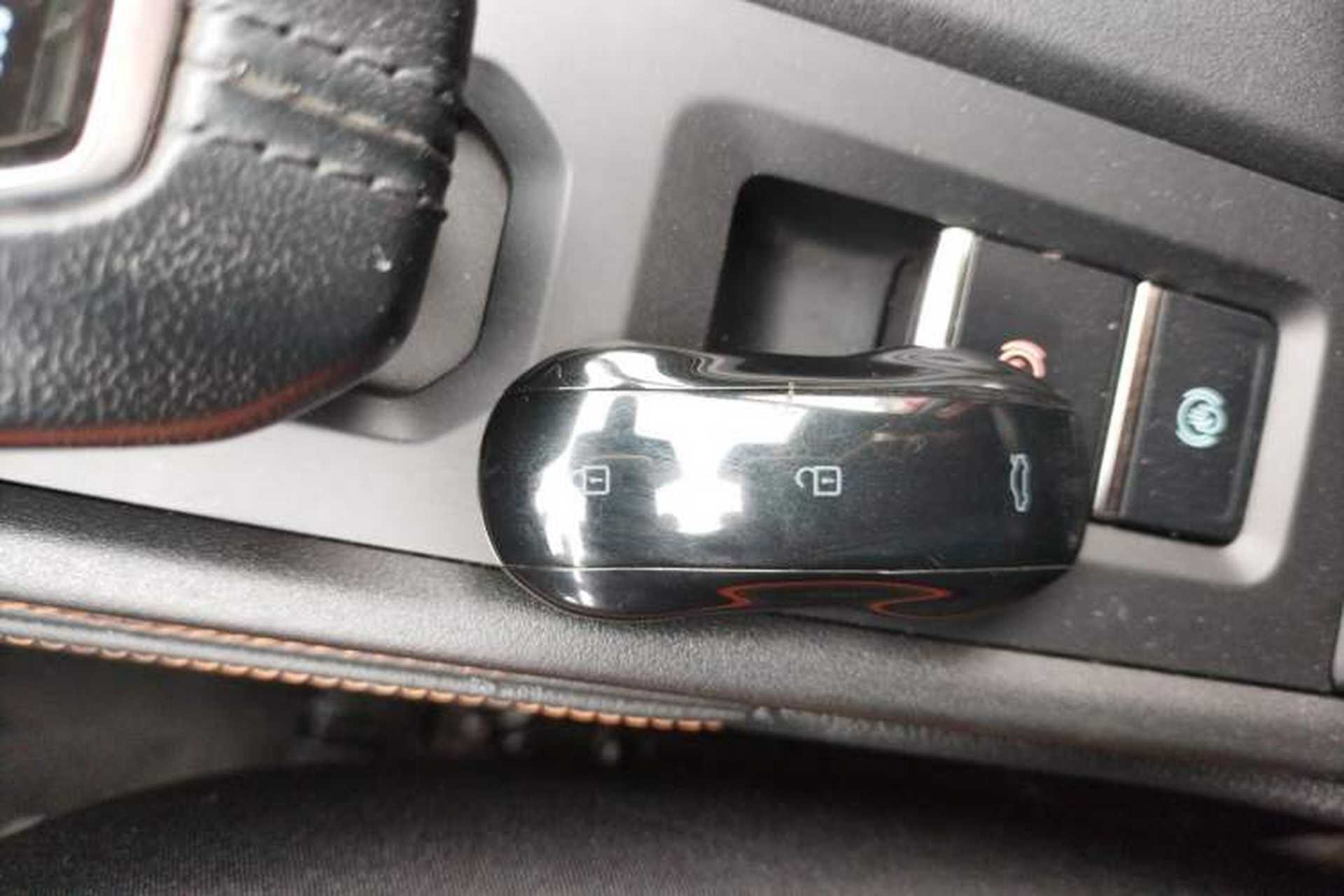Used Ford Ranger 2023 Trailblazer 4x4 Automatic Version – Gasoline Interior 1