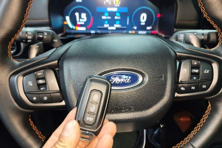 Used Ford Ranger 2023 Trailblazer 4x4 Automatic Off-Road Version – Gasoline Interior 1