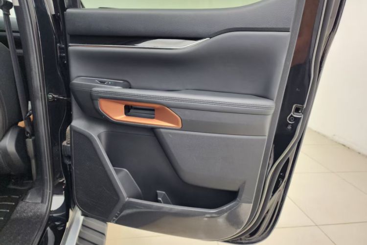Used Ford Ranger 2023 Trailblazer 4x4 Automatic Version – Gasoline Interior 1