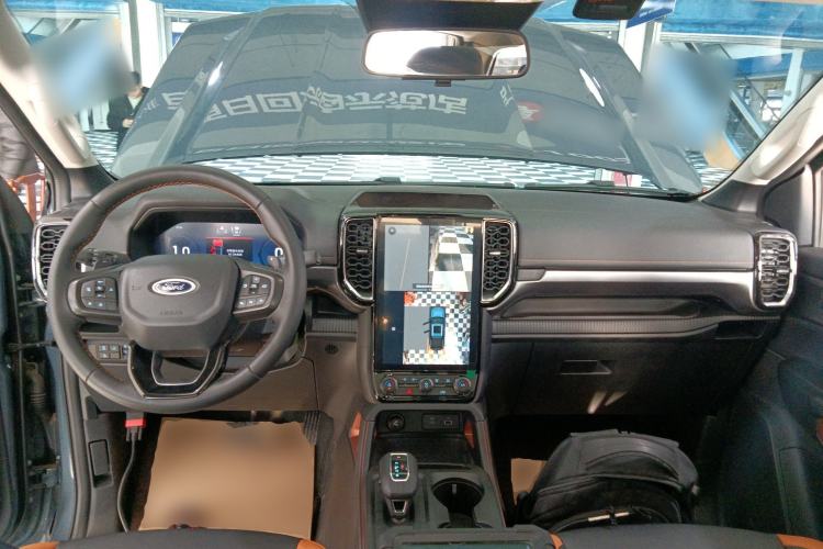 Used Ford Ranger 2023 Trailblazer 4x4 Automatic Version – Gasoline Interior 2
