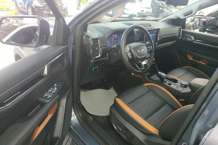 Used Ford Ranger 2023 Trailblazer 4x4 Automatic Version – Gasoline Interior 3