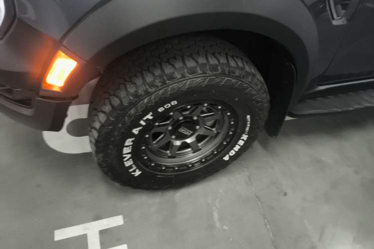 Used Ford Ranger 2023 Trailblazer 4x4 Automatic Version – Gasoline Left Front Wheel Hub
