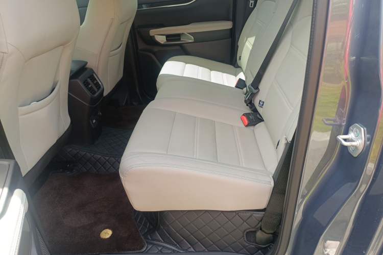 Used Ford Ranger 2023 Shanlin 4x4 Manual Transmission Gasoline Model Left Rear Seat