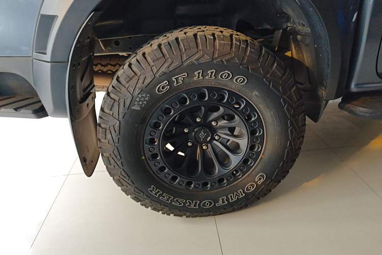 Used Ford Ranger 2023 Wild Terrain 4x4 Automatic Version Gasoline Right Rear Wheel Hub