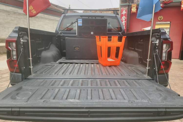 Used Ford Ranger 2023 Shanlin Two-Wheel Drive Manual Gasoline Model Trunk