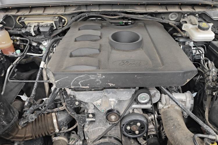 Used Ford Ranger 2023 Trailblazer 4x4 Automatic Version – Gasoline Engine Bay