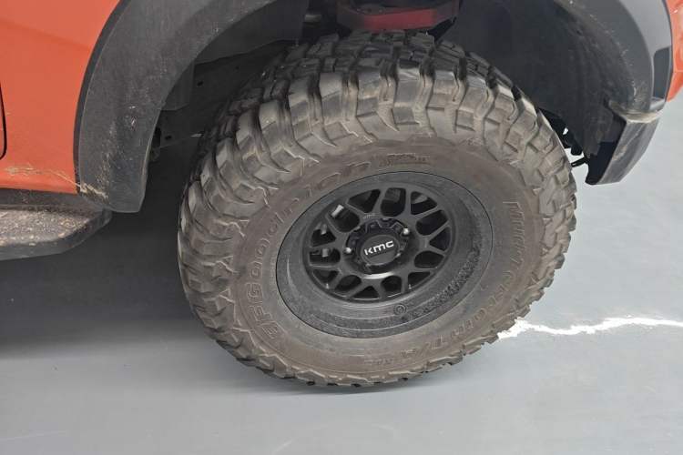 Used Ford Ranger 2023 Trailblazer 4x4 Automatic Version – Gasoline Right Front Wheel Hub