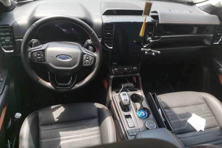 Used Ford Ranger 2023 Trailblazer 4x4 Automatic Version – Gasoline Center Console
