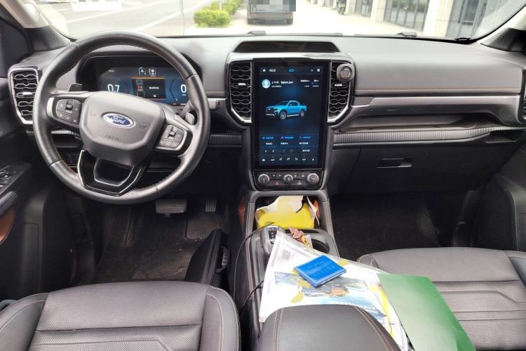 Used Ford Ranger 2023 Trailblazer 4x4 Automatic Version – Gasoline Center Console